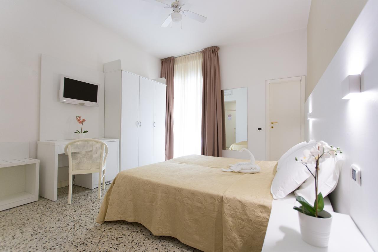 Sirena Boutique Hotel Gabicce Mare Exterior foto